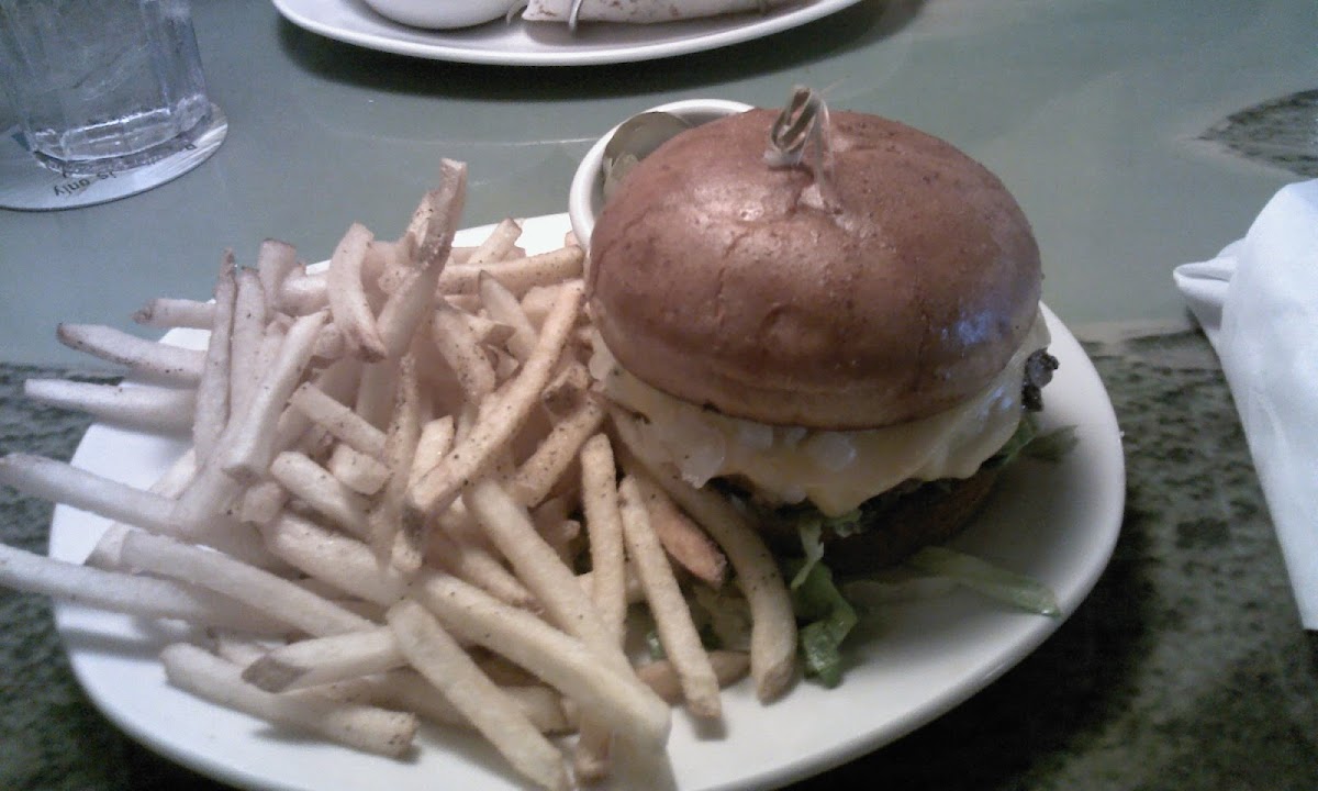 Cheeseburger in Paradise...Newport News Va.  Yum!