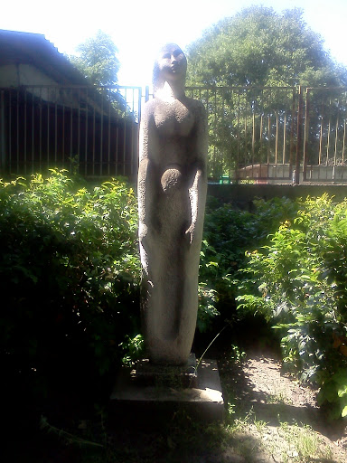 Maternity Statue near the Maternity Hospital
