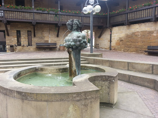 Weinbrunnen