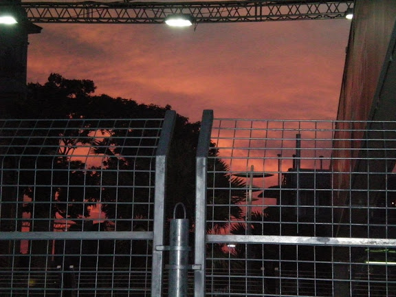 Couché de Soleil sur le circuit