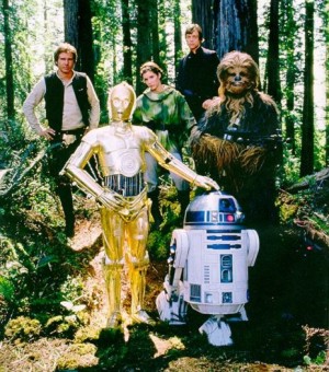 Solo, Leia, Luke, Chewbacca, C-3PO e R2-D2
