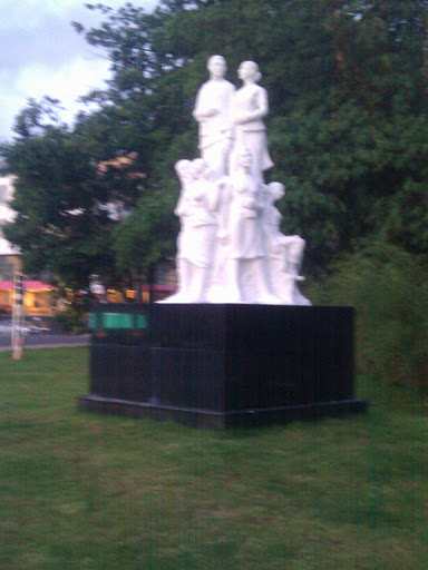 Sculpture of a Family