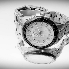 by Hendra Hermawan - Artistic Objects Still Life