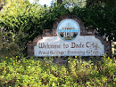Dade City Welcome Sign
