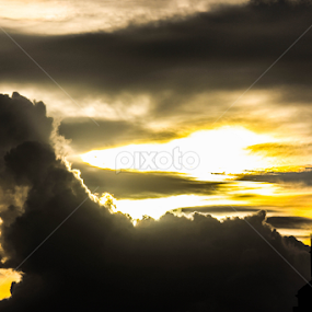 Nature & it's aura by Shobhit Tiwari - Landscapes Cloud Formations