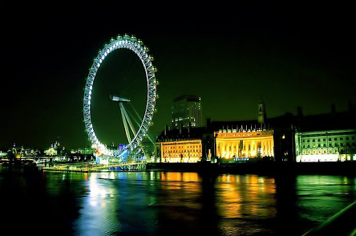https://lh4.ggpht.com/holivudas.at.red.lt/SGd5IdYvh5I/AAAAAAAAB28/t0bA3PhIwYA/london_eye_holivudas.red.lt_01.jpg