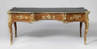 Writing table