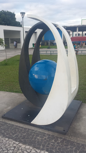 Escultura Parque Da Cidade 