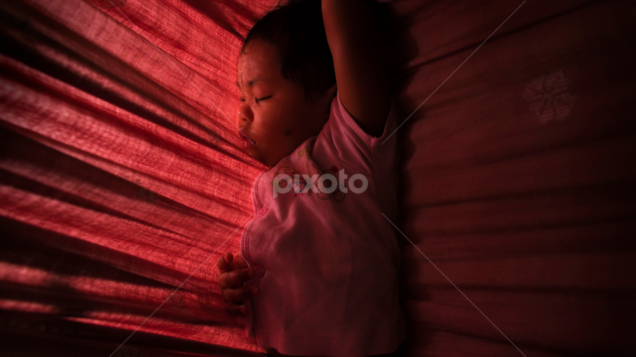 Saree cradle for outlet babies