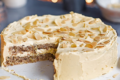 almond torte cake uk