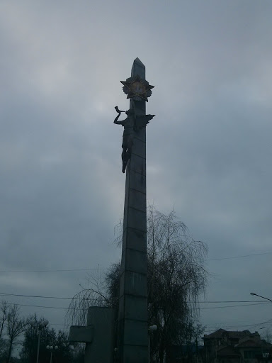 Памятник 60 Лет Победы