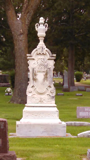 Michelson Family Marker 