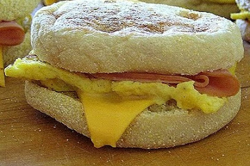 Freezer Egg and Muffin Sandwiches