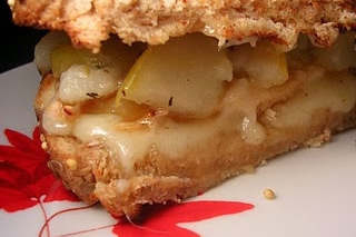 Chicken-Thyme-Pear-Brie Sandwich