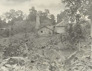 Boortoren tussen huizen