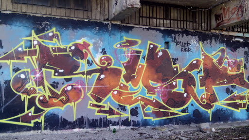 Graffiti Po Brązowemu