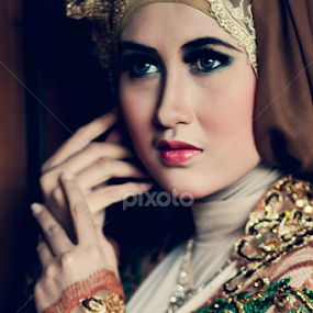 Hijaber's by Ampyunk Photofreak - People Portraits of Women