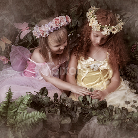 by Astrid Pardew - Babies & Children Child Portraits