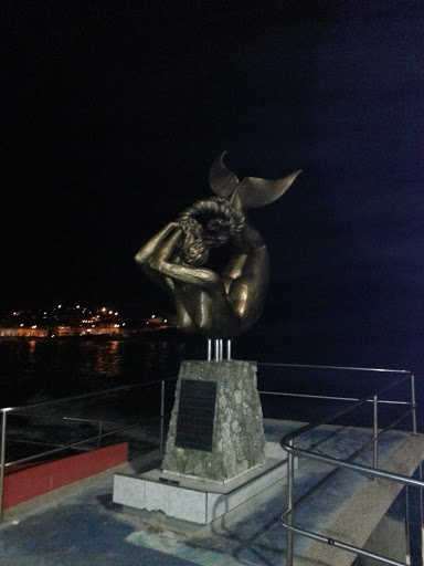 Sirena Sculpture