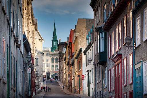The pretty, charming Petit Champlain Quarter of Quebec City is lined with houses, cafes and art galleries. 