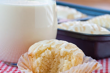 Eggnog Muffins/Mini Loaves