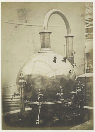 Ketel voor het vacuümverdampen van suiker op de Great Exhibition of the Works of Industry of All Nations van 1851 in het Crystal Palace in Londen