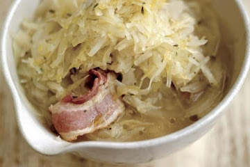 Braised white cabbage