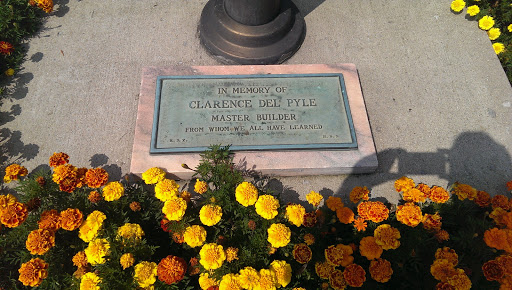 Clarence Del Pyle Memorial