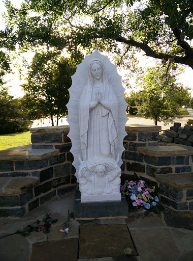 The Babe And Mother Mary Statue