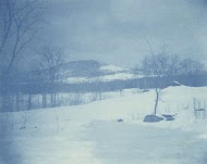 Landschap in de sneeuw: Black Mountain, gezien vanaf een weg nabij Gale's, NH, Verenigde Staten
