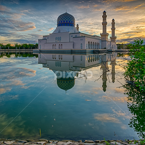 MBR in HDR mode 6 manual exp. by Marc James - Buildings & Architecture Places of Worship
