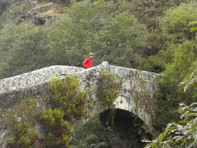 [ia Plata 1104[3].jpg]