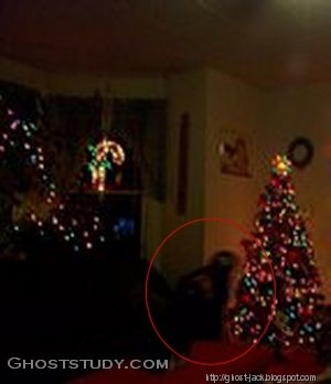 [ghostdec06_02[3].jpg]