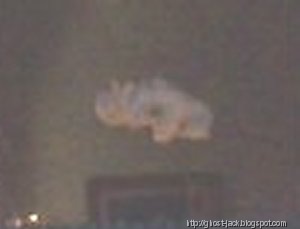 [ghostdec06_43[10].jpg]
