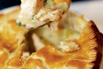 Chicken & ham pie
