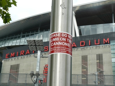 get off the cannons!