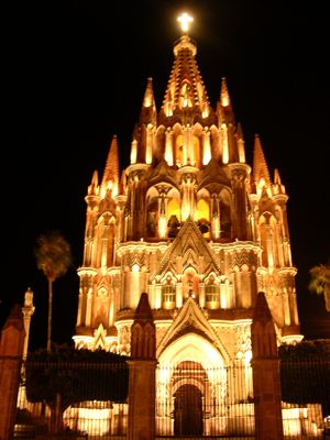 Cathedral-at-night.jpg