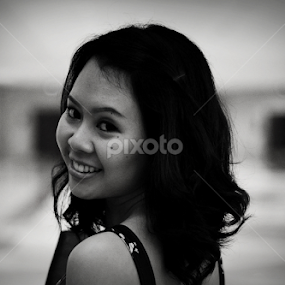 Looking Back by Desy Dee - People Portraits of Women