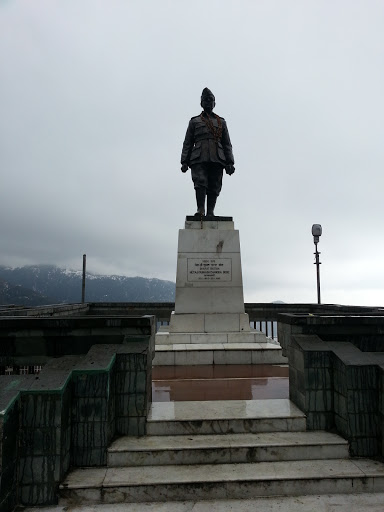 Shubhash Chandra Statue