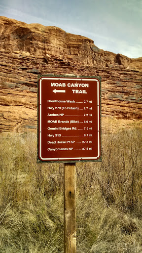 Moab Canyon Trail