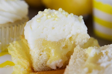 Lemon Curd Filled Cupcakes