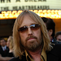 Tom Petty Wallpapers logo