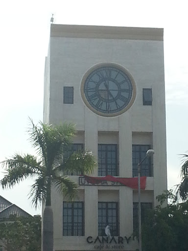 Canary Big Clock Building