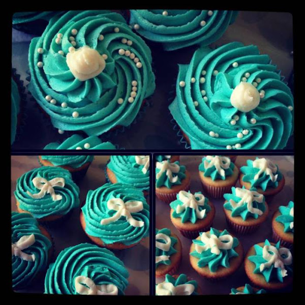 Tiffany's themed cupcakes.