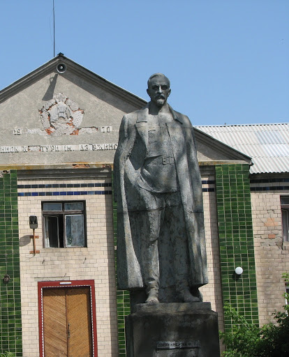Dzerzhinskiy Monument @ V.Trostyanets