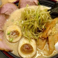 屯京拉麵(高雄夢時代店)