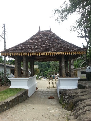 Entrance To Lankathilaka Temple