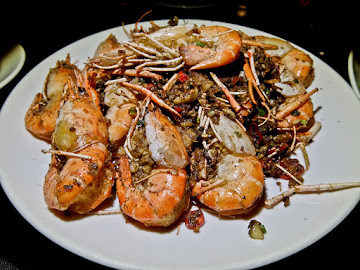 一品活蝦市府店