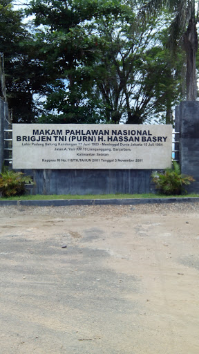 Grave of National Hero Brigjen Tni (Purn) H. Hasan Basry