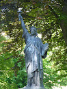 Statue of Liberty, Jardin du L
